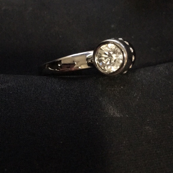 Lia Sophia Queue Ring - Picture 3 of 3